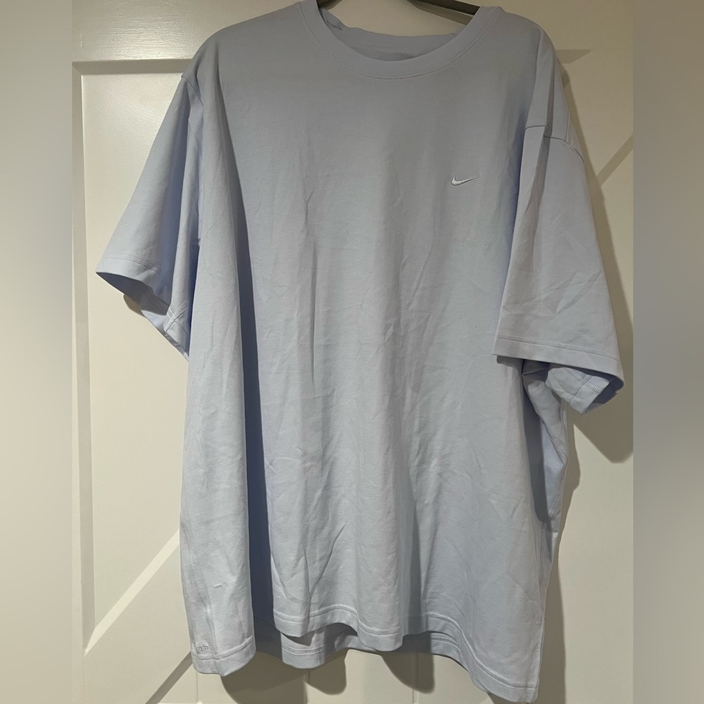 Nike Men's Sky Blue Short Sleeve Tee